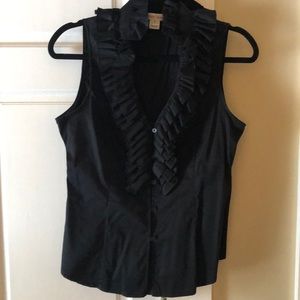 White House black market Black sleeveless top